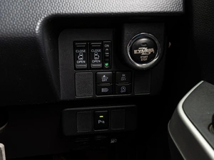 Минивэн Toyota Roomy 2019 года, 1290000 рублей, Краснодар