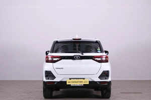 Внедорожник Toyota Raize 2019 года, 1599000 рублей, Омск