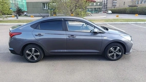 Седан Hyundai Solaris 2021 года, 1740000 рублей, Красноярск