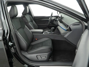 Седан Toyota Camry 2025 года, 4497077 рублей, Москва