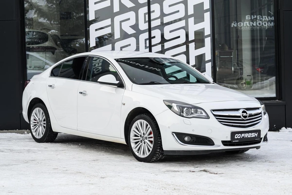Седан Opel Insignia 2014 года, 1250000 рублей, Ульяновск