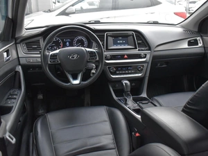 Седан Hyundai Sonata 2019 года, 1799000 рублей, Краснодар