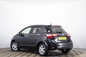 Хетчбэк Toyota Vitz 2017 года, 999000 рублей, Пермь