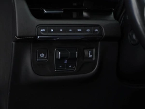 Внедорожник Cadillac Escalade 2022 года, 10351050 рублей, Москва