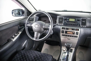 Седан Toyota Corolla 2006 года, 599000 рублей, Пермь