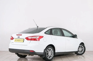Седан Ford Focus 2012 года, 1049000 рублей, Красноярск