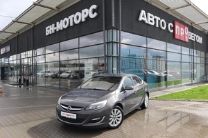 Седан Opel Astra 2012 года, 950000 рублей, Мирное