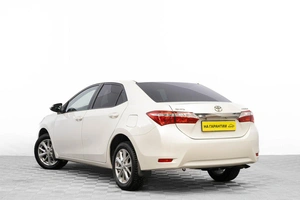 Седан Toyota Corolla 2013 года, 1349000 рублей, Барнаул