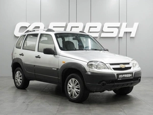 Внедорожник Chevrolet Niva 2011 года, 609000 рублей, Воронеж