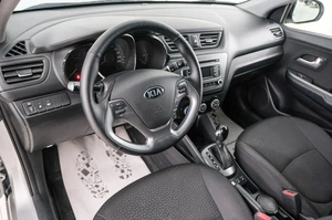 Седан Kia Rio 2016 года, 1099000 рублей, Красноярск