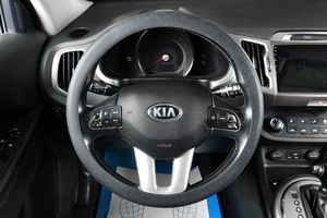 Внедорожник Kia Sportage 2015 года, 1599000 рублей, Тюмень