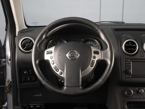 Внедорожник Nissan Qashqai 2012 года, 840000 рублей, Омск