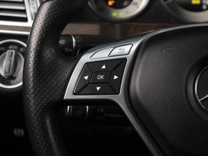 Седан Mercedes-benz E-класс 2013 года, 2330000 рублей, Омск