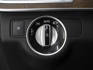 Седан Mercedes-benz E-класс 2013 года, 2330000 рублей, Омск