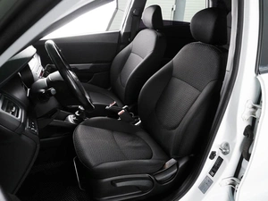 Хетчбэк Kia Rio 2017 года, 999000 рублей, Воронеж