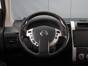 Внедорожник Nissan X-Trail 2013 года, 1520000 рублей, Омск
