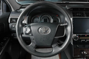 Седан Toyota Camry 2014 года, 1629000 рублей, Тюмень