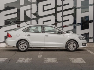Седан Volkswagen Polo 2017 года, 1340000 рублей, Краснодар
