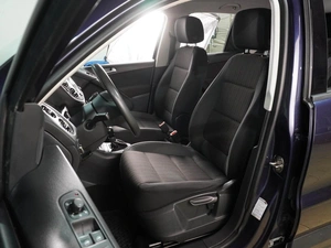 Внедорожник Volkswagen Tiguan 2011 года, 1449000 рублей, Воронеж