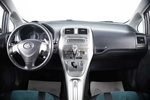 Хетчбэк Toyota Auris 2007 года, 739000 рублей, Пермь