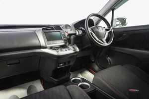Минивэн Honda Stream 2011 года, 1289000 рублей, Новосибирск
