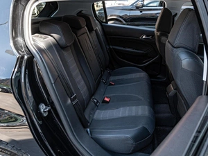 Хетчбэк Peugeot 308 2019 года, 1515000 рублей, Краснодар