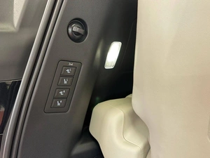 Минивэн Lexus LM 2025 года, 15490000 рублей, Павловская Слобода