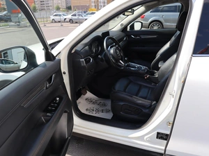 Внедорожник Mazda CX-5 2019 года, 3200000 рублей, Железногорск