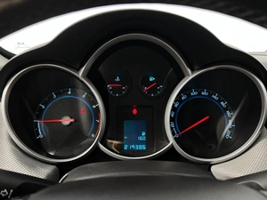 Хетчбэк Chevrolet Cruze 2012 года, 579900 рублей, Казань
