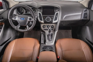 Седан Ford Focus 2013 года, 899000 рублей, Томск