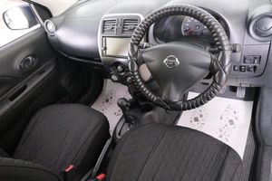 Хетчбэк Nissan March 2018 года, 869000 рублей, Омск