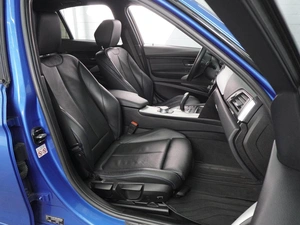 Седан BMW 3 серия 2018 года, 3375000 рублей, Воронеж