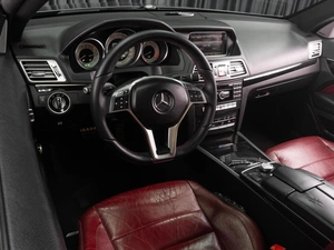 Купе Mercedes-benz E-класс 2013 года, 2169000 рублей, Тюмень