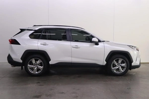 Внедорожник Toyota RAV4 2020 года, 2999999 рублей, Брянск