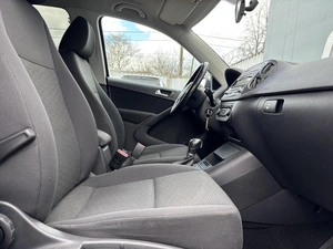 Внедорожник Volkswagen Tiguan 2013 года, 1178000 рублей, Ижевск