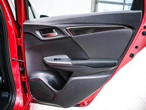 Хетчбэк Honda Fit 2017 года, 1129000 рублей, Красноярск