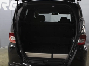 Минивэн Honda Freed 2011 года, 1010000 рублей, Омск