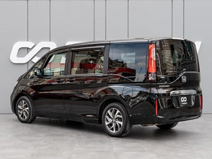 Минивэн Honda Stepwgn 2019 года, 2340000 рублей, Краснодар