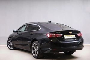 Седан Chevrolet Malibu 2020 года, 1749000 рублей, Новосибирск