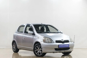 Хетчбэк Toyota Vitz 2001 года, 349000 рублей, Новокузнецк
