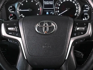 Внедорожник Toyota Land Cruiser 2016 года, 4619000 рублей, Аксай