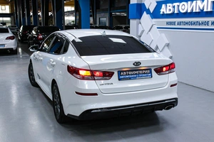 Седан Kia Optima 2018 года, 1603000 рублей, Солонцы