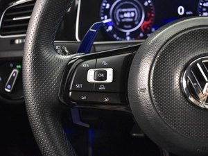 Хетчбэк Volkswagen Golf R 2014 года, 2612900 рублей, Казань
