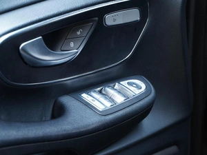 Минивэн Mercedes-benz V-класс 2014 года, 3598888 рублей, Москва