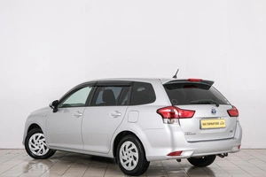 Универсал Toyota Corolla Fielder 2016 года, 1349000 рублей, Красноярск