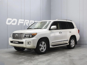 Внедорожник Toyota Land Cruiser 2015 года, 3350000 рублей, Омск