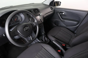 Седан Volkswagen Polo 2016 года, 919000 рублей, Пермь