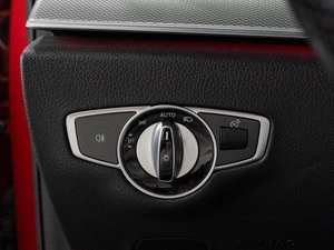 Седан Mercedes-benz E-класс 2016 года, 3209000 рублей, Тюмень
