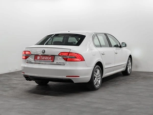 Лифтбек Skoda Superb 2014 года, 1175000 рублей, Красноярск