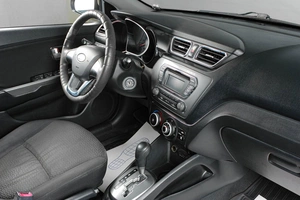 Седан Kia Rio 2012 года, 799000 рублей, Тюмень